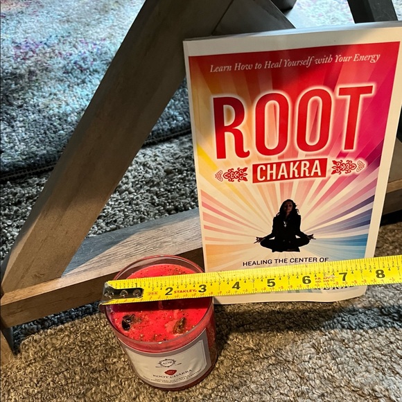 Root Chakra Balancing Guide & Soy Candle Gift Set - Picture 6 of 7